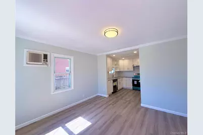 17 W 2nd Street, Deer Park, NY 11729 - Photo 4
