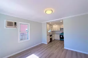 17 W 2nd St, Deer Park, NY 11729 - Photo 4