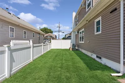 66 Kenny Avenue, Merrick, NY 11566 - Photo 22