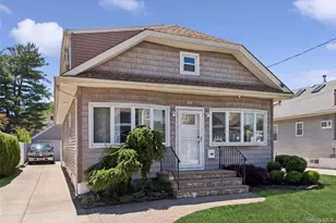 66 Kenny Ave, Merrick, NY 11566 - Photo 2