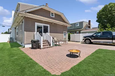 66 Kenny Avenue, Merrick, NY 11566 - Photo 18