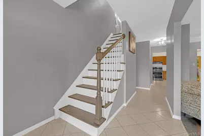 9 Nassau Avenue, West Babylon, NY 11704 - Photo 10