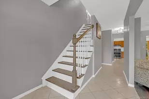 9 Nassau Ave, West Babylon, NY 11704 - Photo 10