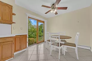 9 Nassau Ave, West Babylon, NY 11704 - Photo 2