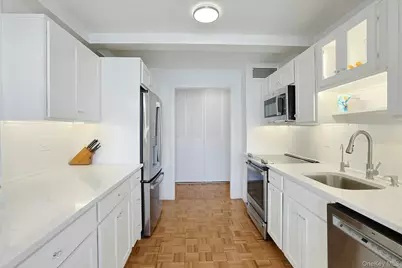 12 Old Mamaroneck Road #7F, White Plains, NY 10605 - Photo 10