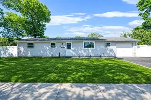 100 Patchogue-Holbrook Rd, Ronkonkoma, NY 11779 - Photo 2