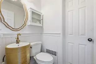 467 Hempstead Ave, Rockville Centre, NY 11570 - Photo 12