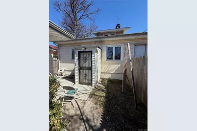 13510 Farmers Boulevard, Jamaica, NY 11434 - Photo 4