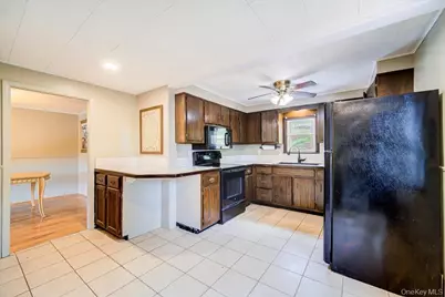 99 Moore Street, Kingston, NY 12401 - Photo 16