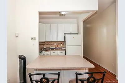 1832 George Street #2B, Ridgewood, NY 11385 - Photo 8