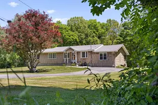 284 Tuckers Corners Rd, Highland, NY 12528 - Photo 2