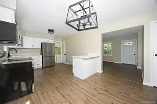 18 Cream St, Hyde Park, NY 12538 - Photo 6