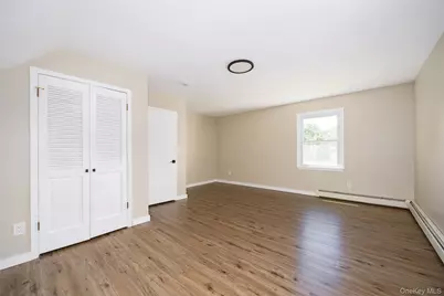 18 Cream Street, Hyde Park, NY 12538 - Photo 16