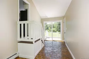 18 Cream St, Hyde Park, NY 12538 - Photo 12
