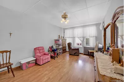 70-29 68 Th Place, Glendale, NY 11385 - Photo 12