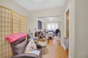 70-29 68 Th Pl, Glendale, NY 11385 - Photo 16