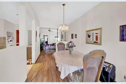 70-29 68 Th Place, Glendale, NY 11385 - Photo 8