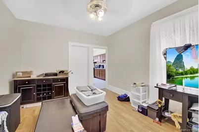 70-29 68 Th Place, Glendale, NY 11385 - Photo 22