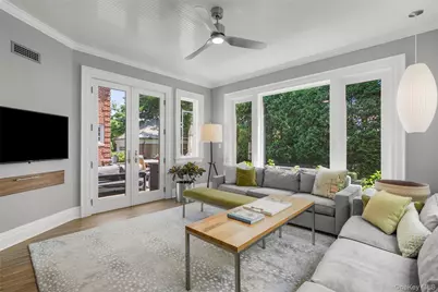 7 Rochelle Road, Larchmont, NY 10538 - Photo 8