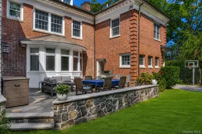 7 Rochelle Road, Larchmont, NY 10538 - Photo 36