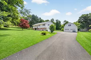 18 Helms Hill Rd, Washingtonville, NY 10992 - Photo 2