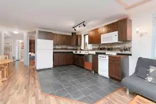 68 Tier St, Bronx, NY 10464 - Photo 10