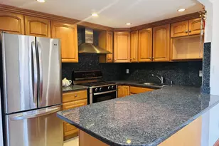 136-17 Maple Ave, Flushing, NY 11355 - Photo 8