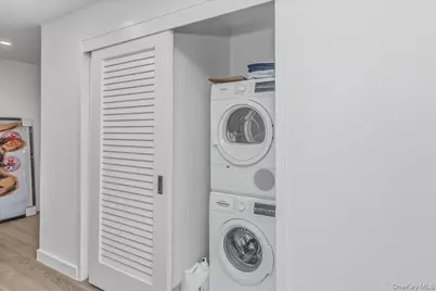 131-03 40th Road #9N, Flushing, NY 11354 - Photo 12