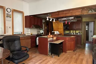 28 Colburn Dr, Poughkeepsie, NY 12603 - Photo 4