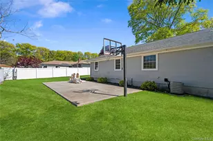 63 Orchard St, Manorville, NY 11949 - Photo 34