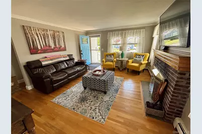 304 Lido Parkway, Lindenhurst, NY 11757 - Photo 6