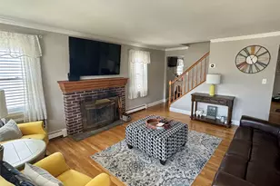 304 Lido Pkwy, Lindenhurst, NY 11757 - Photo 4