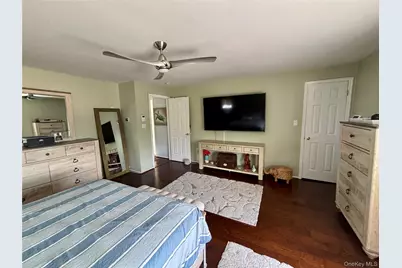 304 Lido Parkway, Lindenhurst, NY 11757 - Photo 16