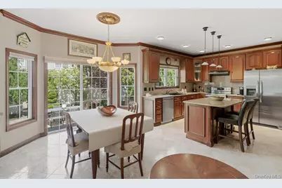15 Boxwood Lane, Farmingdale, NY 11735 - Photo 18