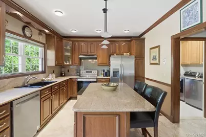 15 Boxwood Lane, Farmingdale, NY 11735 - Photo 16