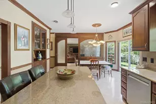 15 Boxwood Ln, Farmingdale, NY 11735 - Photo 20