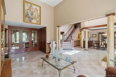 15 Boxwood Lane, Farmingdale, NY 11735 - Photo 6