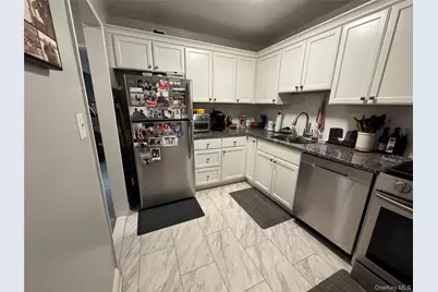 370 Westchester Avenue #4A, Port Chester, NY 10573 - Photo 8