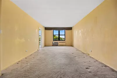 65-15 38th Avenue #5K, Woodside, NY 11377 - Photo 4