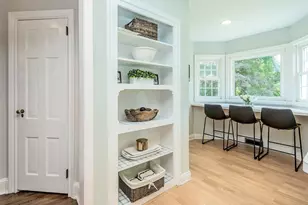 107 Dogwood Ln, Manhasset, NY 11030 - Photo 16