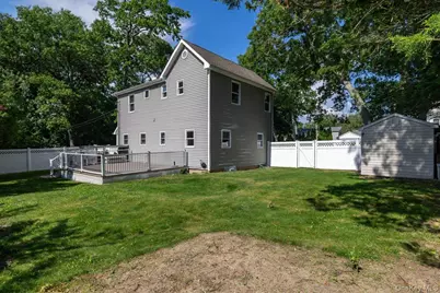 88 Orienta Avenue, Lake Grove, NY 11755 - Photo 28