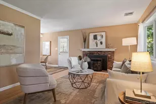88 Orienta Ave, Lake Grove, NY 11755 - Photo 10