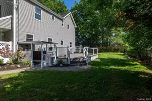 88 Orienta Ave, Lake Grove, NY 11755 - Photo 24