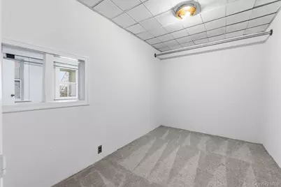4238 Vireo Avenue, Bronx, NY 10470 - Photo 32