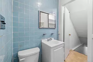 4238 Vireo Ave, Bronx, NY 10470 - Photo 12