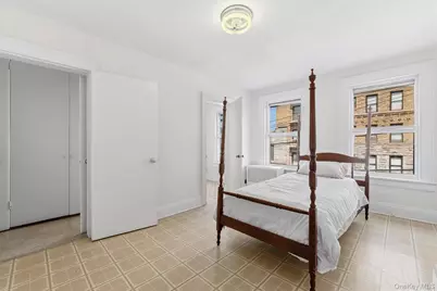 4238 Vireo Avenue, Bronx, NY 10470 - Photo 18