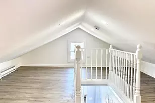 36 Walnut Rd, Inwood, NY 11096 - Photo 10