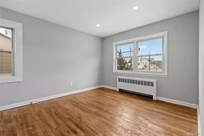 725 E Broadway #1, Long Beach, NY 11561 - Photo 16
