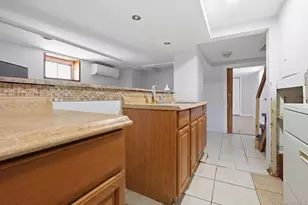 92-51 Winchester Blvd, Queens Village, NY 11428 - Photo 16