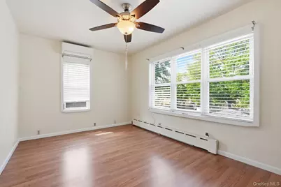 92-51 Winchester Boulevard, Queens Village, NY 11428 - Photo 20